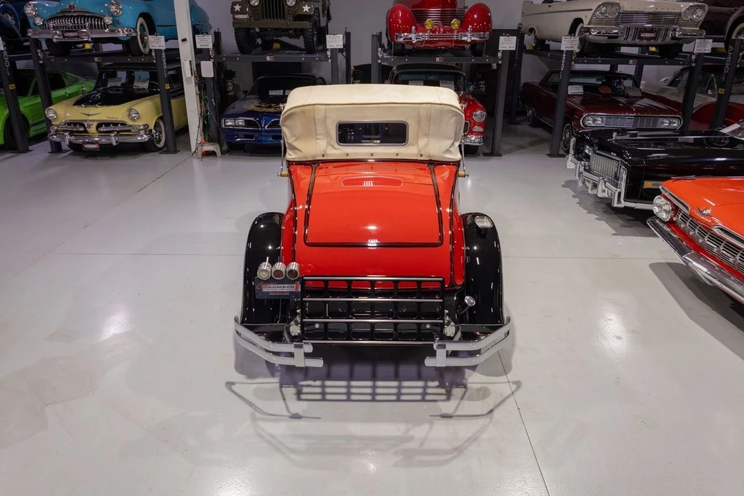 1930 Pierce-Arrow - Image 11 of 21