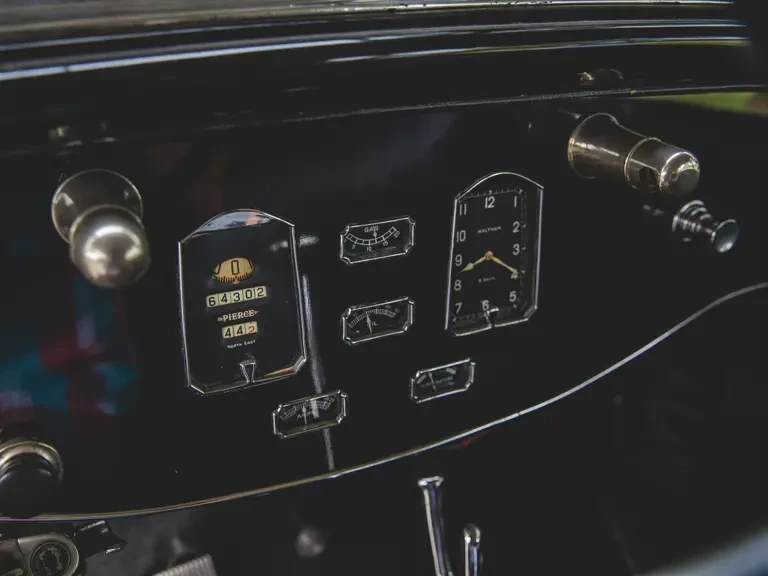 1930 Pierce-Arrow - Image 14 of 27