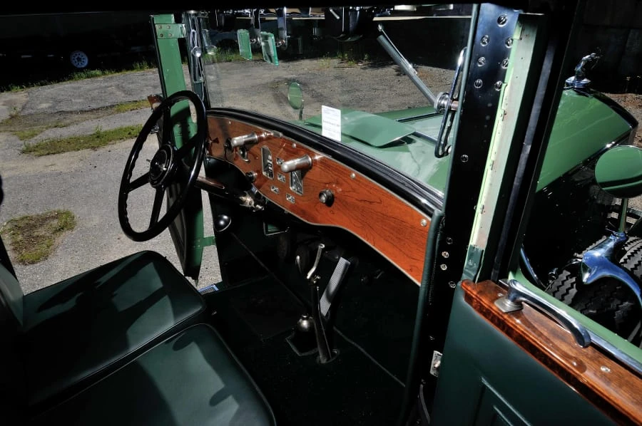 1930 Pierce-Arrow - Image 5 of 12