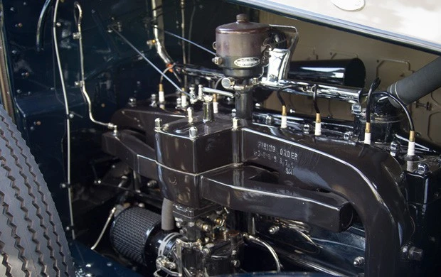 1930 Pierce-Arrow - Image 14 of 17
