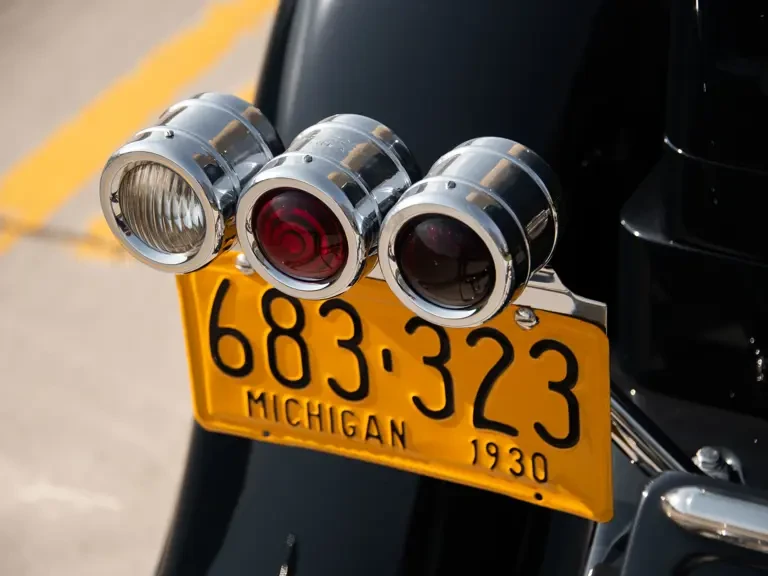 1930 Pierce-Arrow - Image 22 of 31
