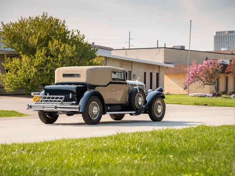 1930 Pierce-Arrow - Image 11 of 31