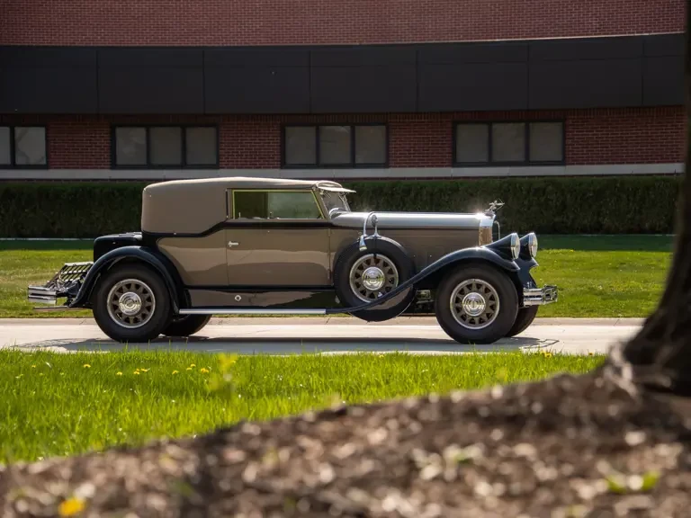 1930 Pierce-Arrow - Image 7 of 31