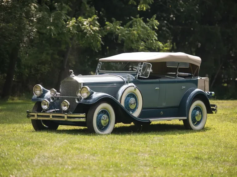 1930 Pierce-Arrow - Image 2 of 30