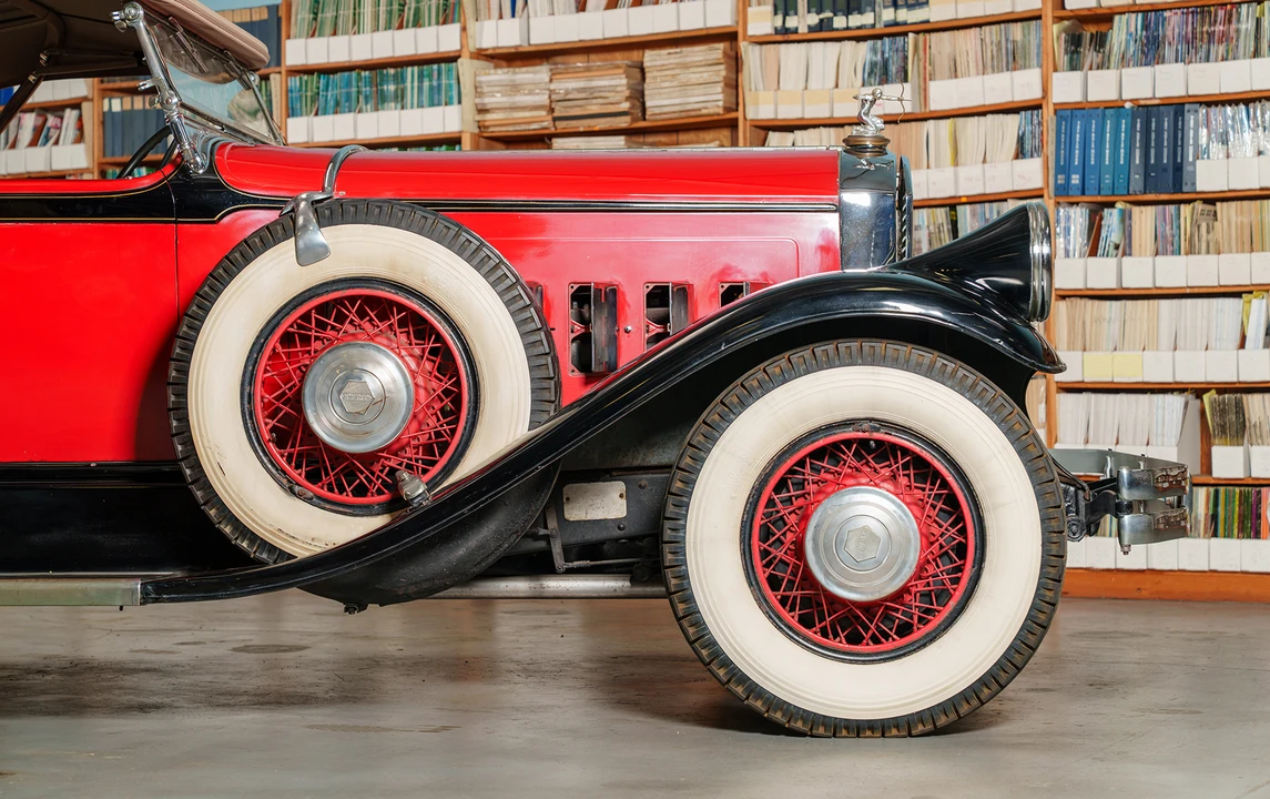 1930 Pierce-Arrow - Image 14 of 22
