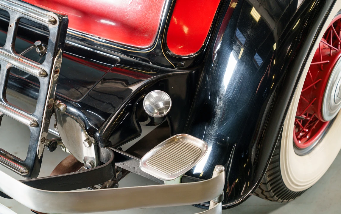 1930 Pierce-Arrow - Image 18 of 22