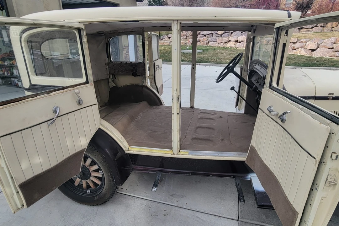 1930 Plymouth Deluxe & Special Deluxe - Image 4 of 9