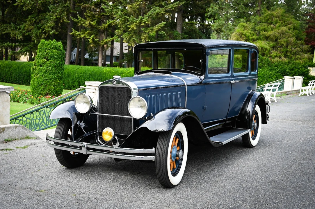 1930 Studebaker - Image 2 of 16