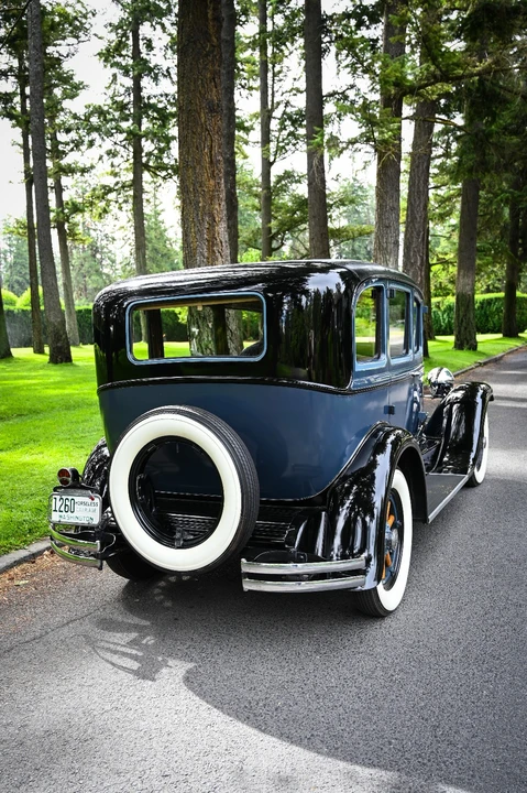 1930 Studebaker - Image 3 of 16
