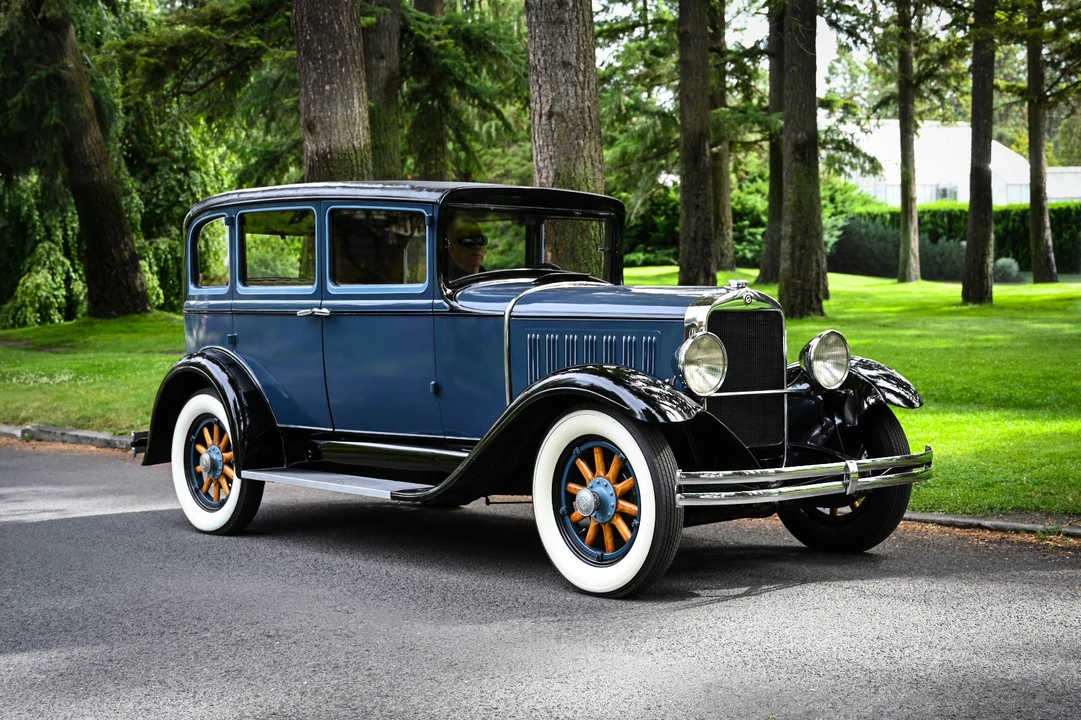 1930 Studebaker - Image 4 of 16