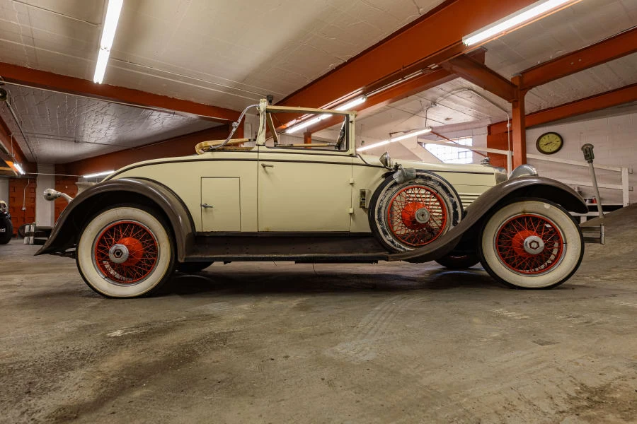 1930 Stutz Vertical Eight - Image 2 of 27