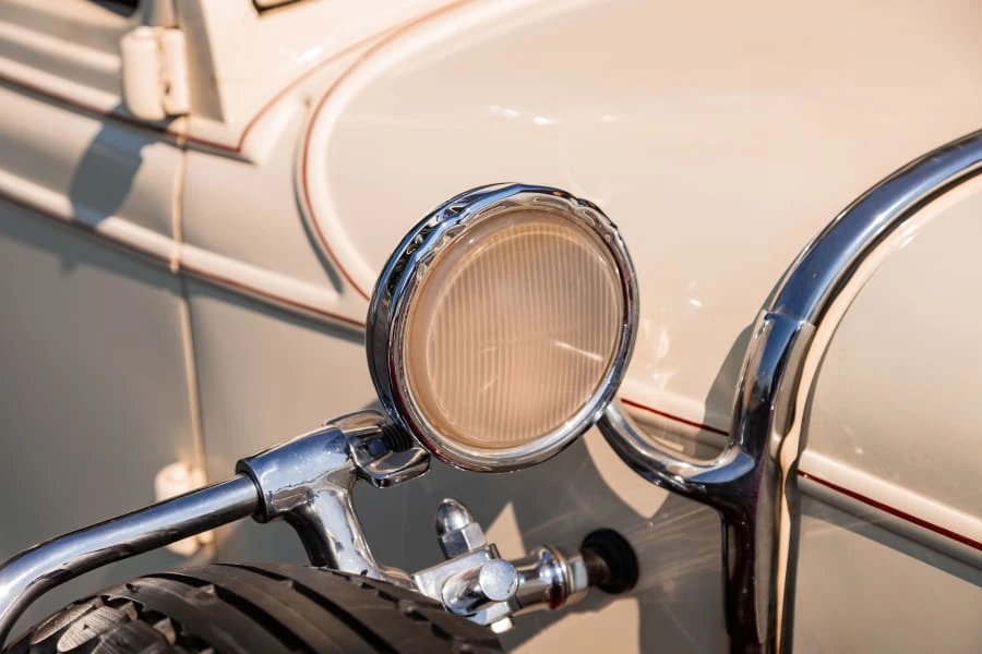 1930 Stutz Vertical Eight - Image 9 of 31