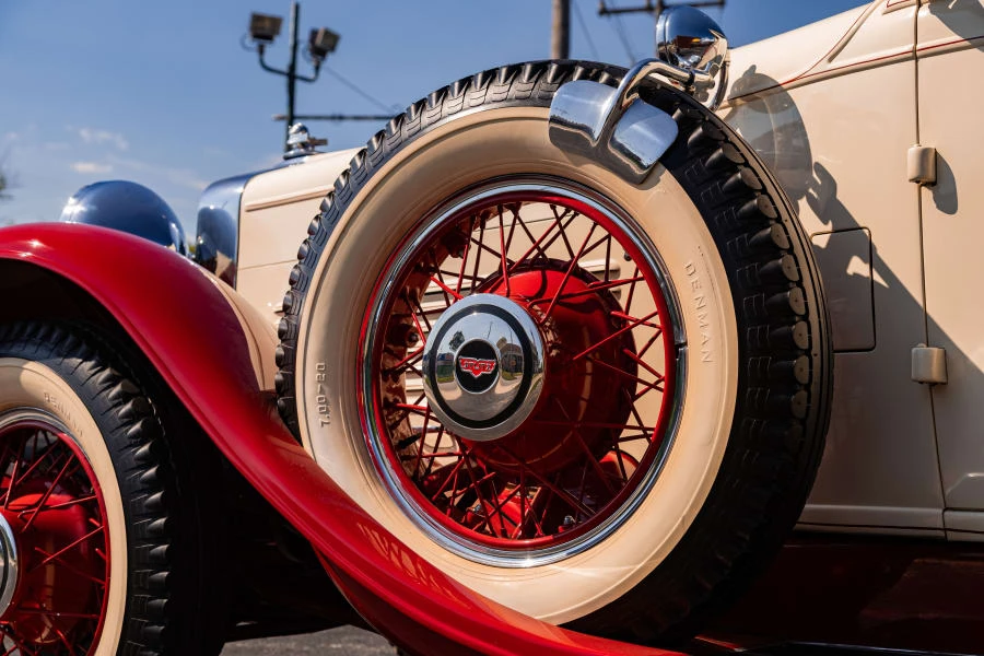 1930 Stutz Vertical Eight - Image 17 of 31