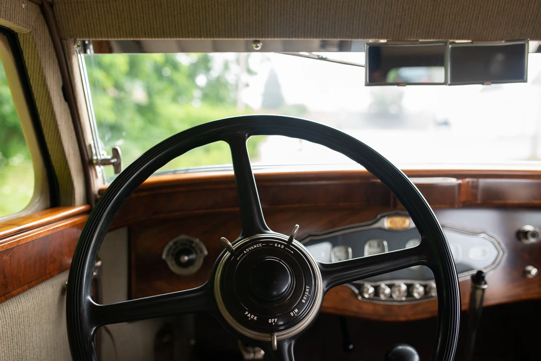 1930 Stutz Vertical Eight - Image 14 of 31