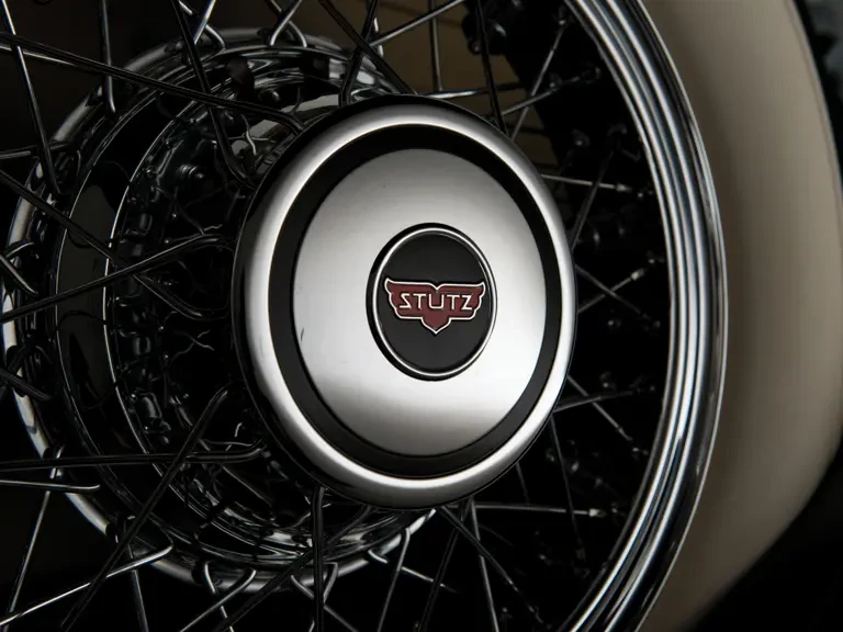 1930 Stutz Vertical Eight - Image 13 of 24