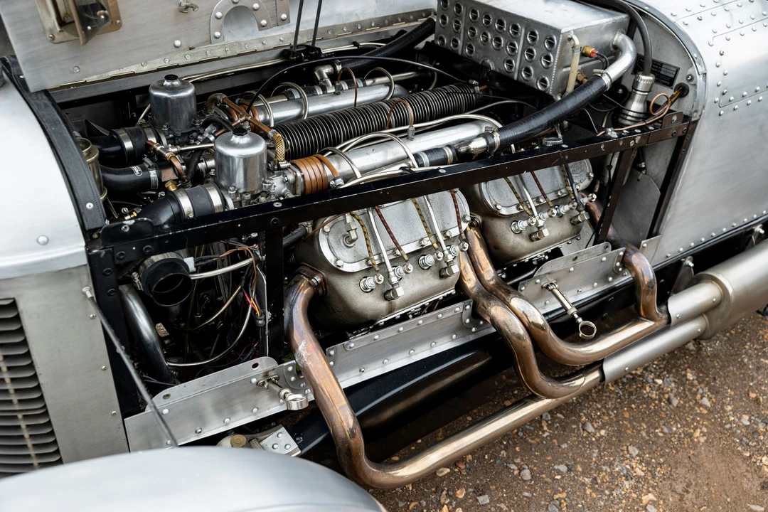 1931 Auburn Eight - Image 3 of 31