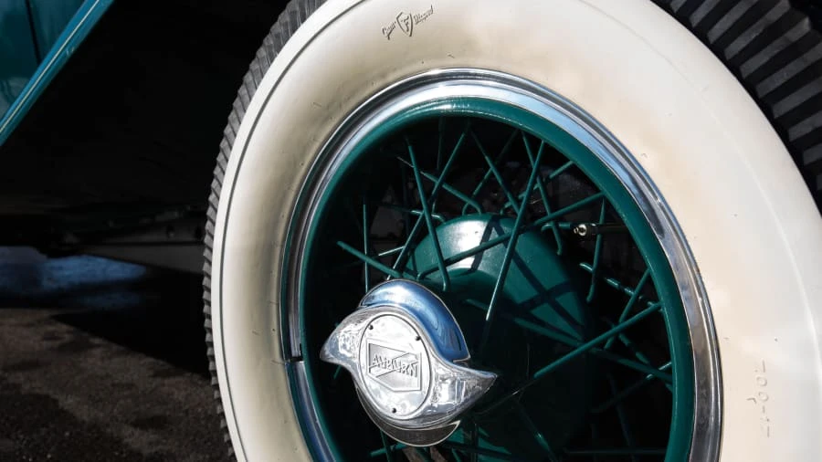 1931 Auburn Eight - Image 11 of 12