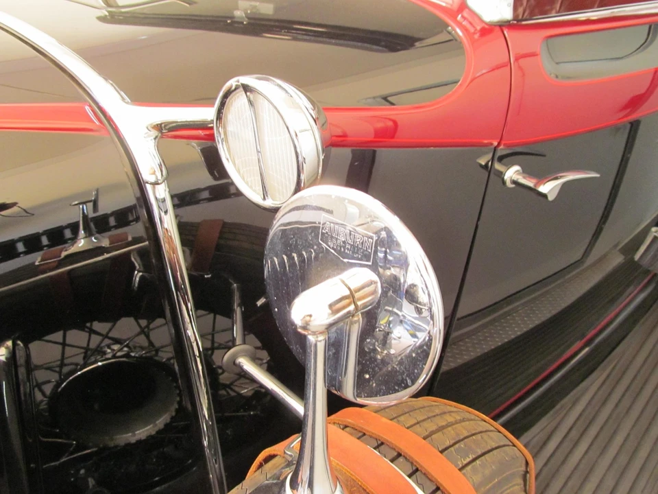 1931 Auburn Eight - Image 13 of 31
