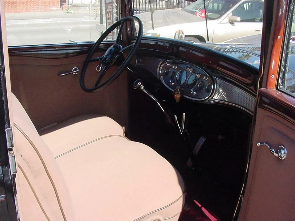 1931 Cadillac V-12 - Image 4 of 5