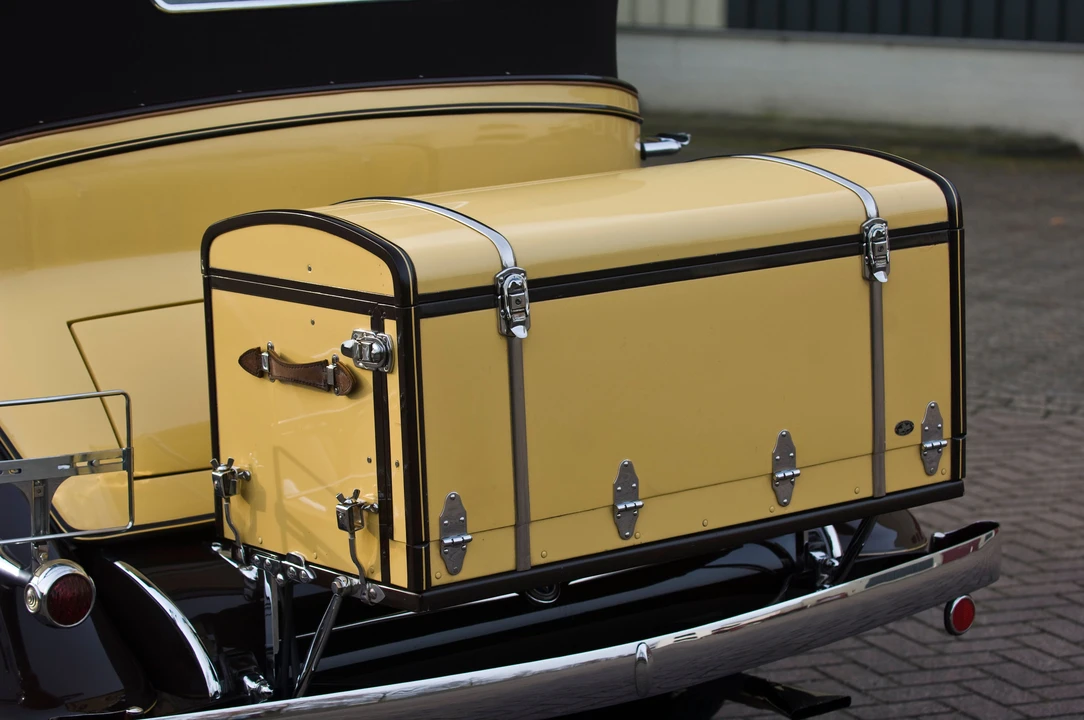 1931 Cadillac V-12 - Image 5 of 18