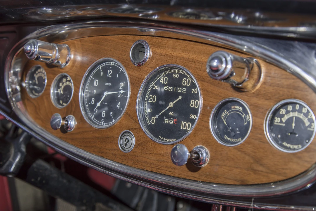 1931 Cadillac V-12 - Image 21 of 31