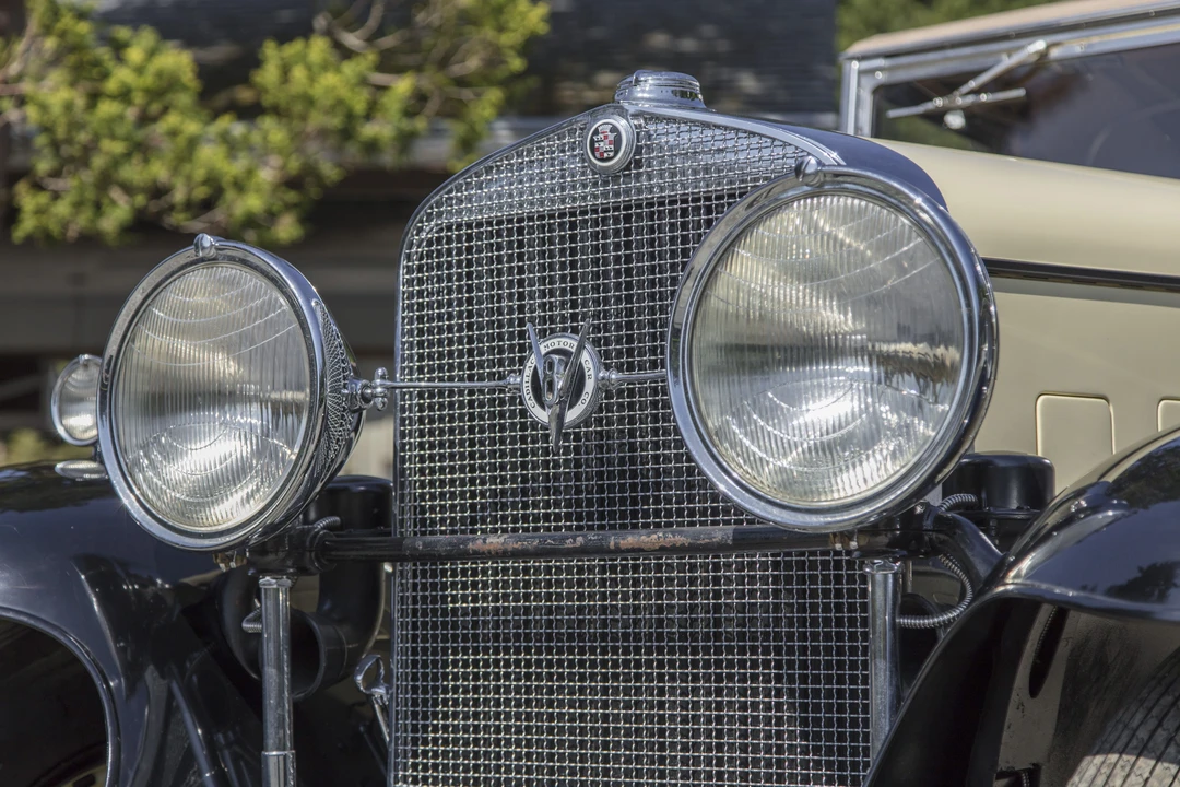 1931 Cadillac V-12 - Image 28 of 31
