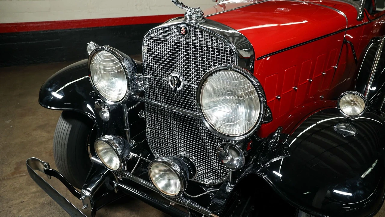 1931 Cadillac V-12 - Image 27 of 31