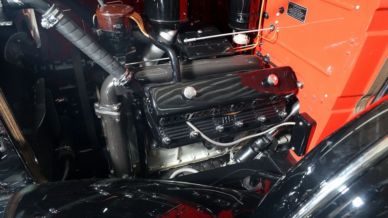 1931 Cadillac V-12 - Image 29 of 31