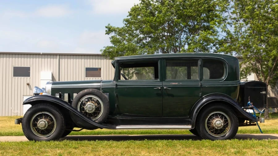 1931 Cadillac - Image 2 of 13