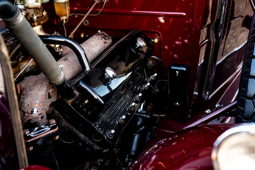 1931 Cadillac V-12 - Image 15 of 31