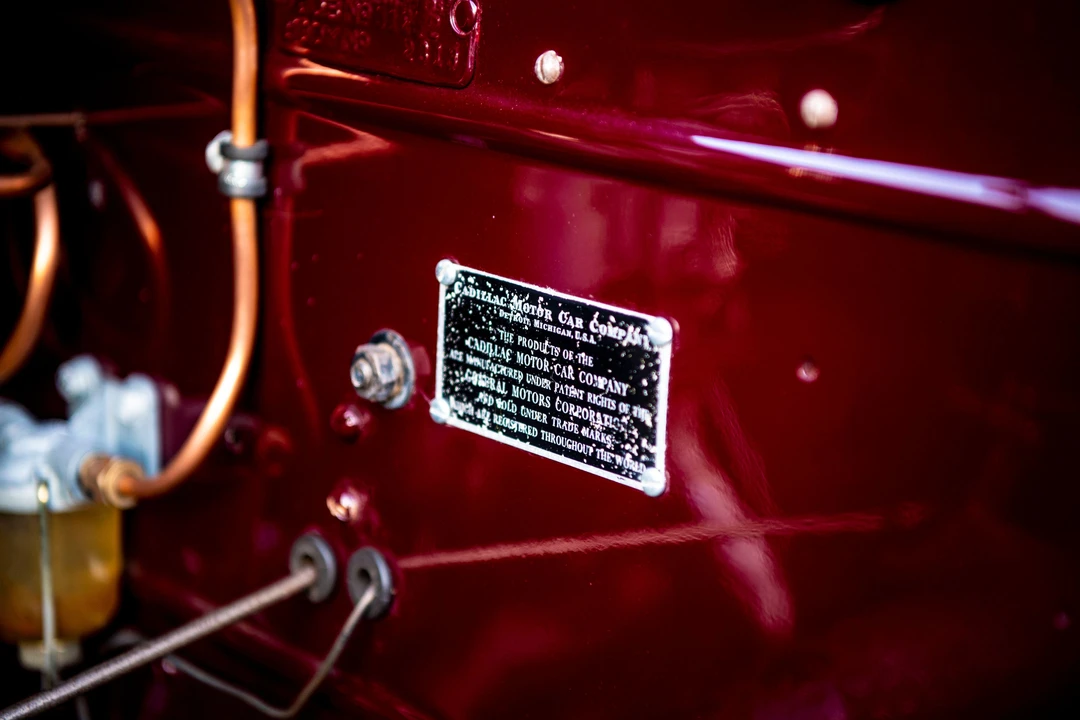 1931 Cadillac V-12 - Image 13 of 31