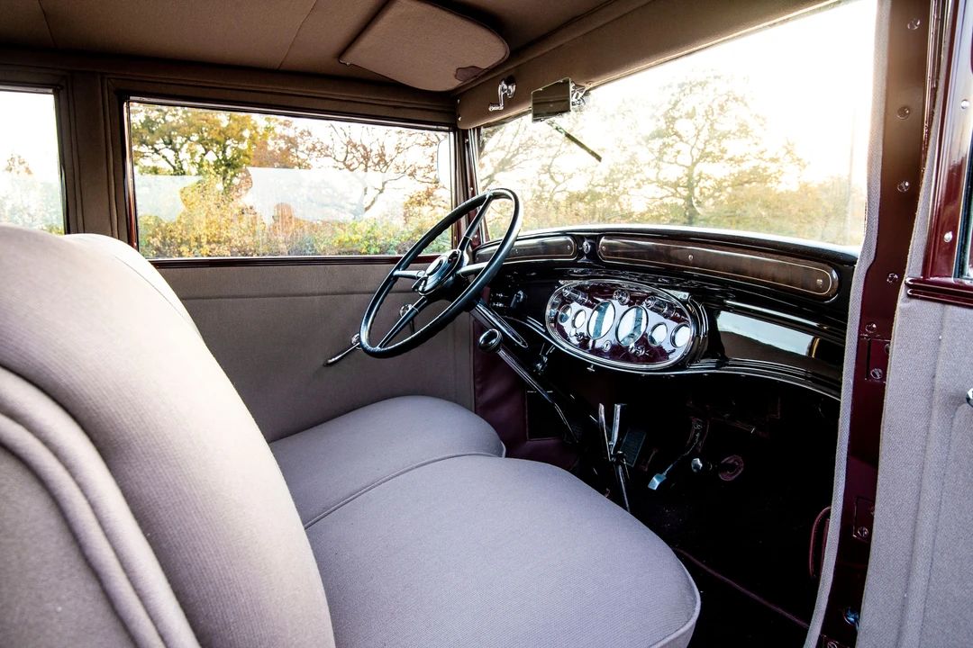 1931 Cadillac V-12 - Image 7 of 31