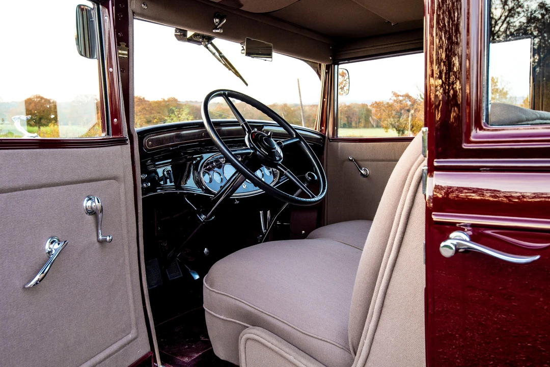 1931 Cadillac V-12 - Image 10 of 31