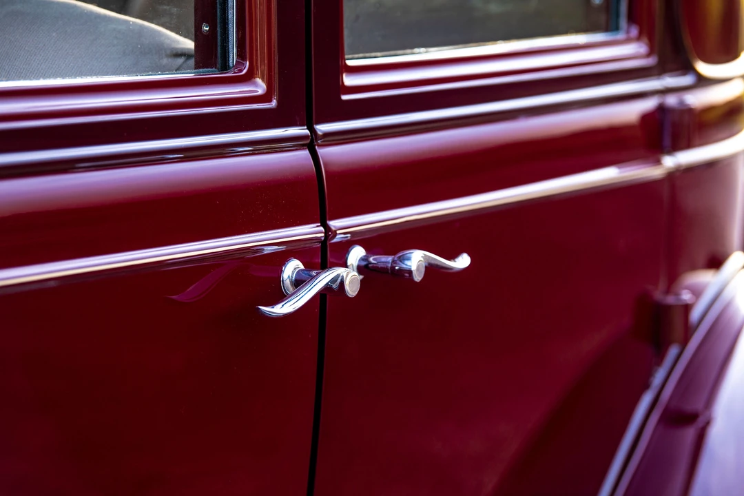1931 Cadillac V-12 - Image 29 of 31
