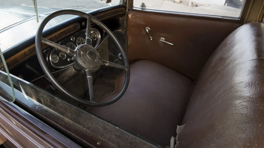 1931 Cadillac V-12 - Image 4 of 11