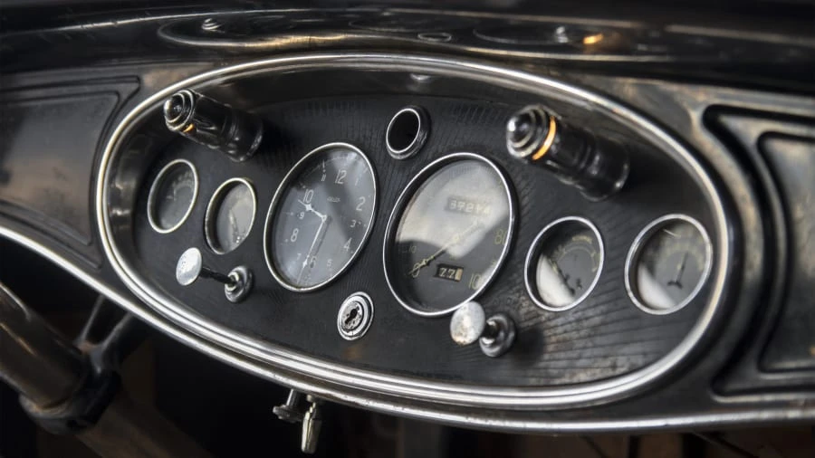 1931 Cadillac V-12 - Image 10 of 11