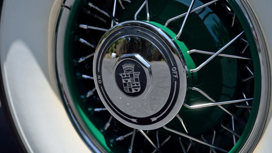 1931 Cadillac V-12 - Image 15 of 20