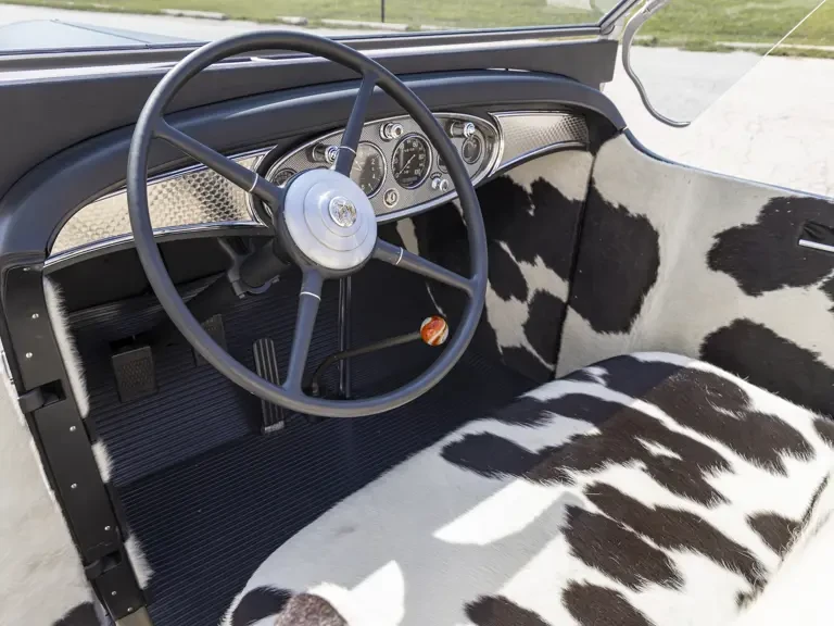 1931 Cadillac V-12 - Image 11 of 23