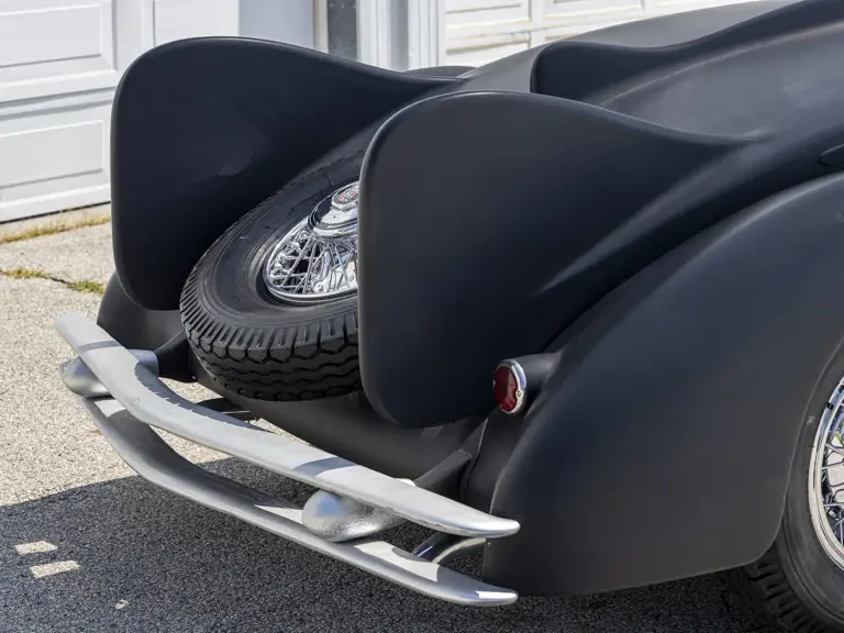 1931 Cadillac V-12 - Image 17 of 23