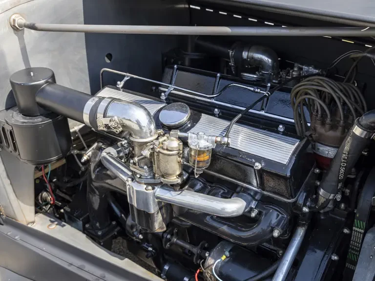 1931 Cadillac V-12 - Image 21 of 23