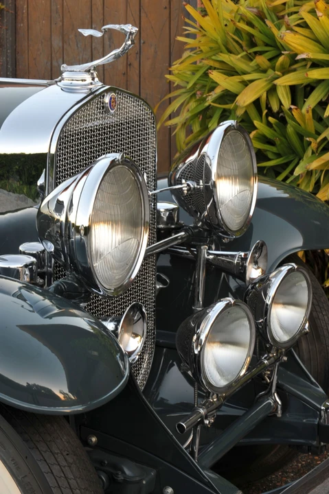 1931 Cadillac V-12 - Image 3 of 10