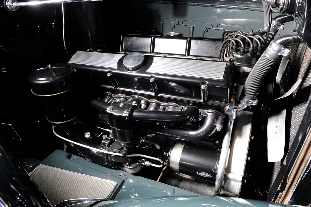 1931 Cadillac V-12 - Image 5 of 10