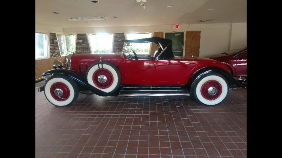 1931 Cadillac V-12 - Image 10 of 12