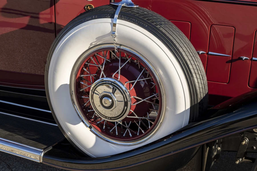 1931 Cadillac V-12 - Image 18 of 27