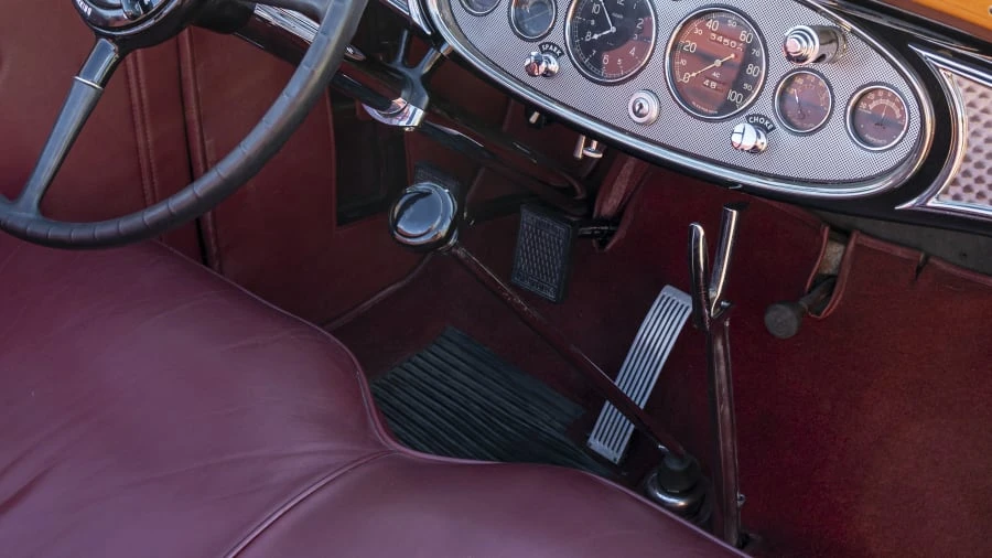 1931 Cadillac V-12 - Image 23 of 27