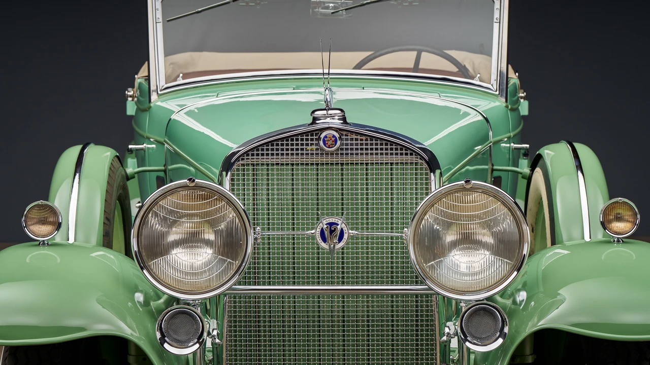 1931 Cadillac V-12 - Image 19 of 31