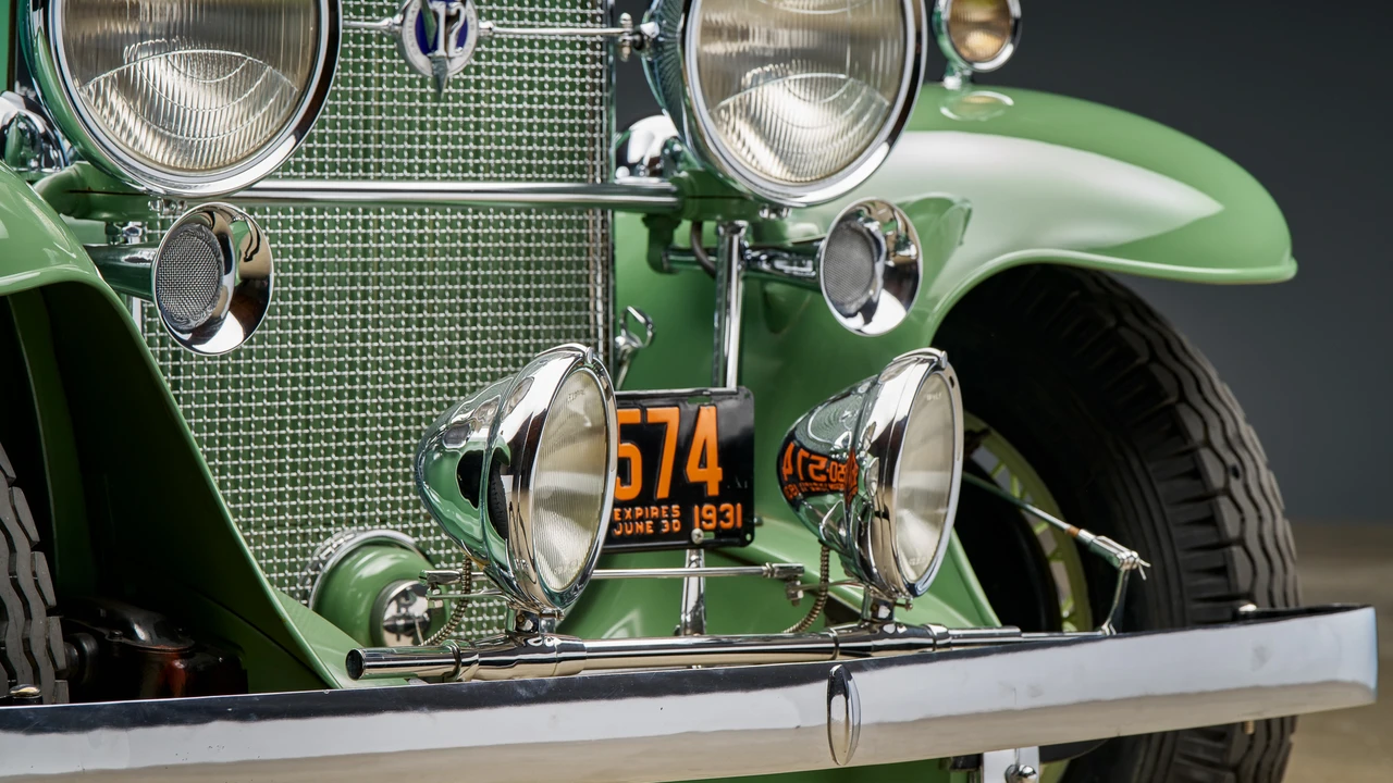 1931 Cadillac V-12 - Image 21 of 31