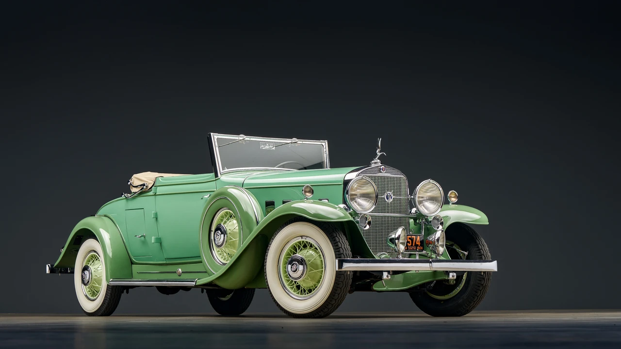 1931 Cadillac V-12 - Image 2 of 31
