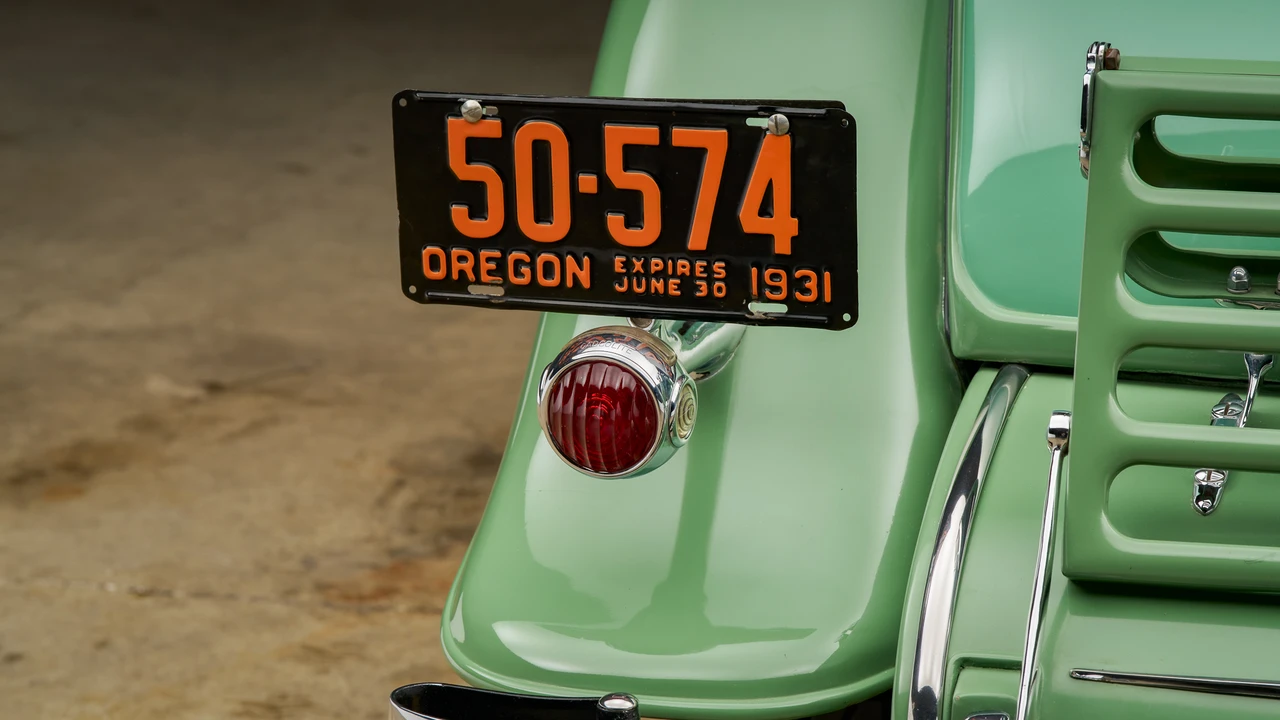 1931 Cadillac V-12 - Image 31 of 31