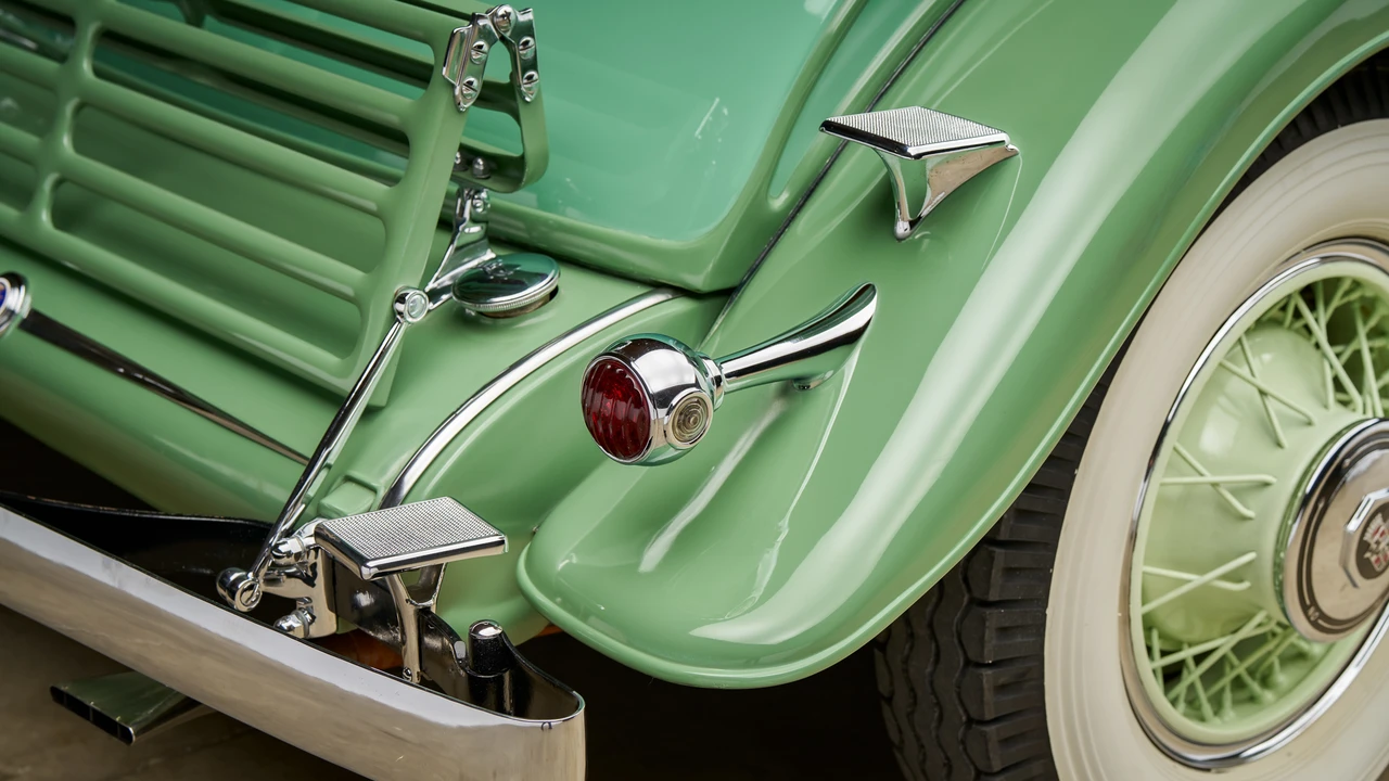 1931 Cadillac V-12 - Image 29 of 31